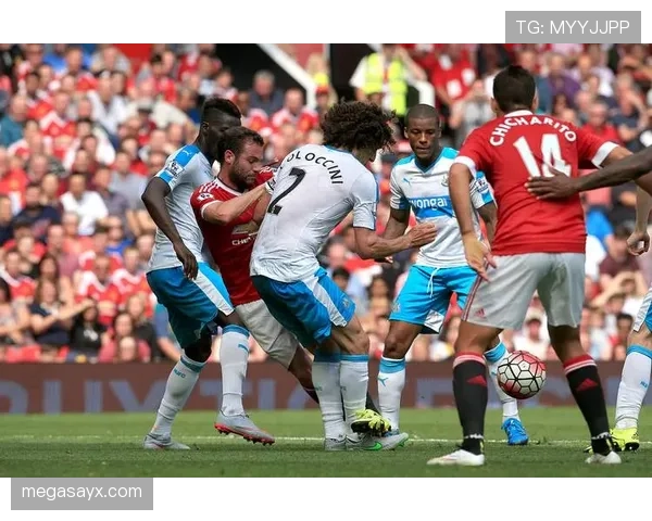 弗雷德里克斯表现抢眼，助球队稳步迈向欧战席位